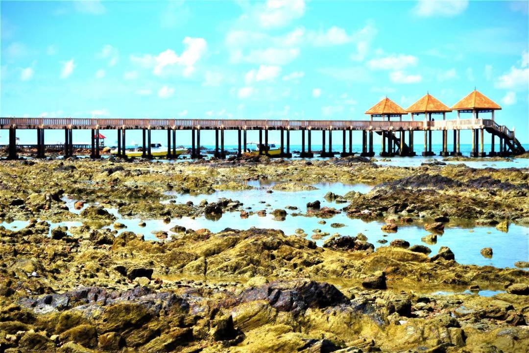 Desaru, Bayu Balau Beach Resort Bandar Penawar Exterior foto